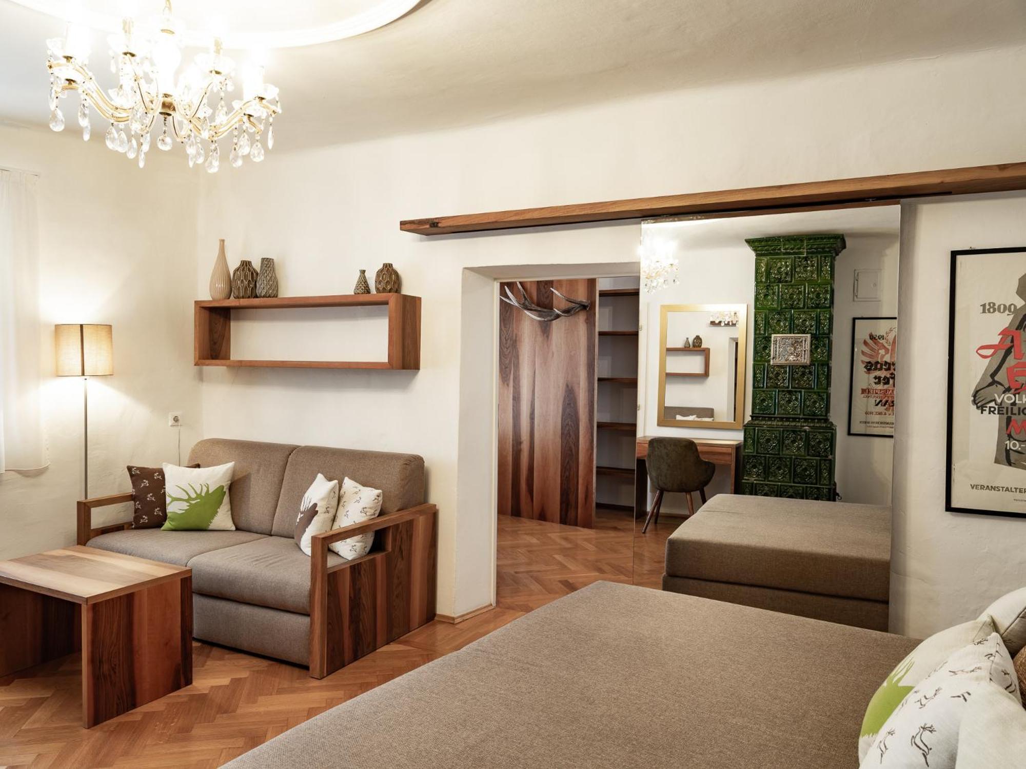Romantik Hotel Jagdhof Caldaro Luaran gambar